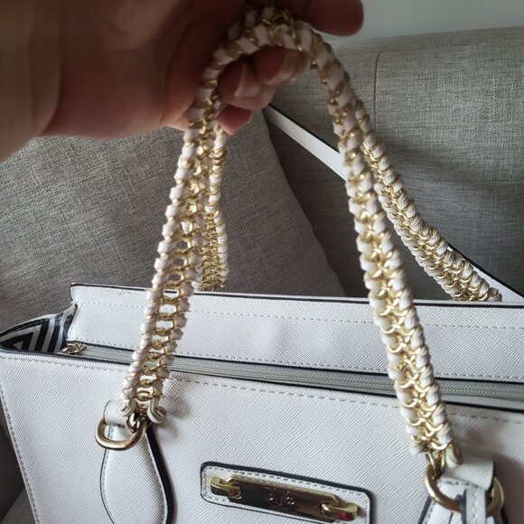 🔥Versace 1969🔥 white/Off white purse. Made in Italy. - Picture 7 of 15